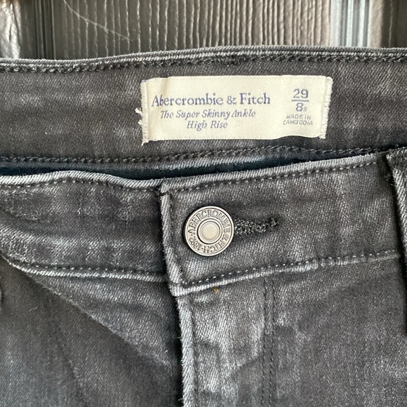 Abercrombie & Fitch Super Skinny Ankle High Rise-Size 29 - Picture 3 of 6